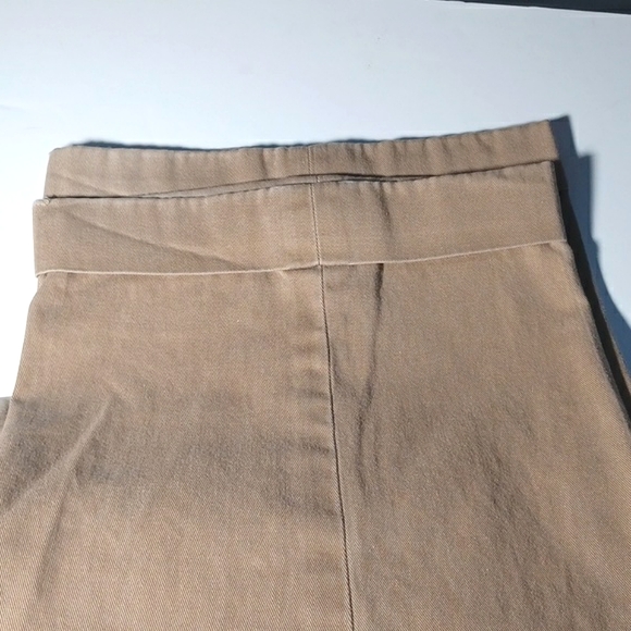 Bills Khakis Men’s long pants, Size 38, color: Khakis, 100% cotton, Made in USA - Picture 6 of 6